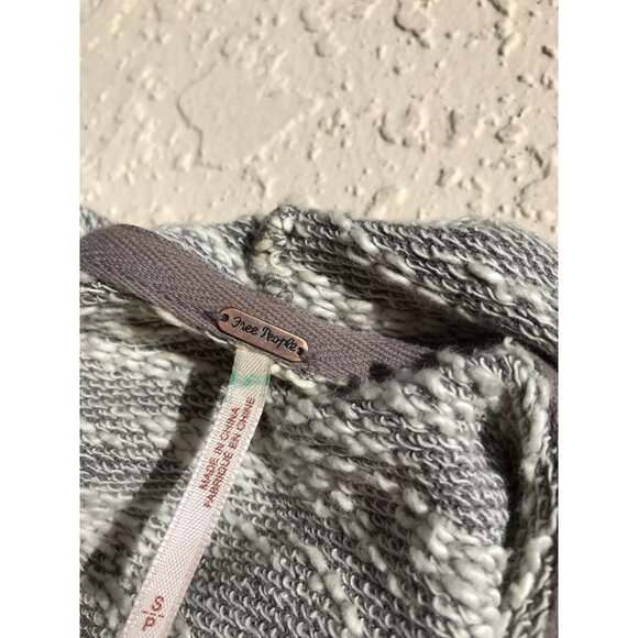 Free People In The Loop Boho Cardigan Sweater Gray Waterfall Size S - Picture 11 of 12